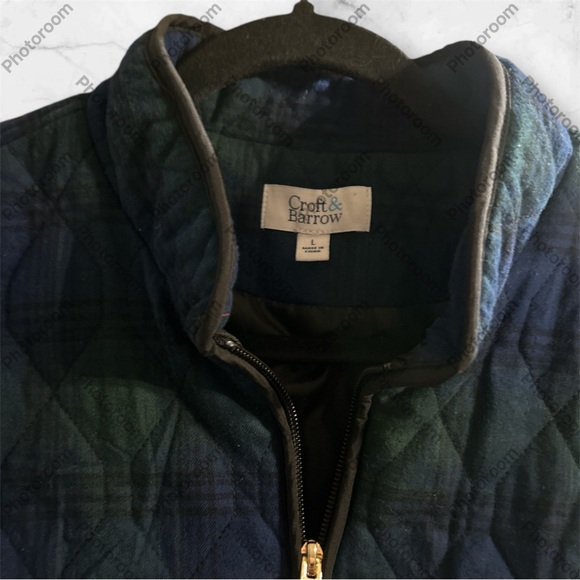 Croft & Barrow Tartan Plaid Green Blue Quilted Vest Slash Pockets Adj Back Sz L - Picture 2 of 9